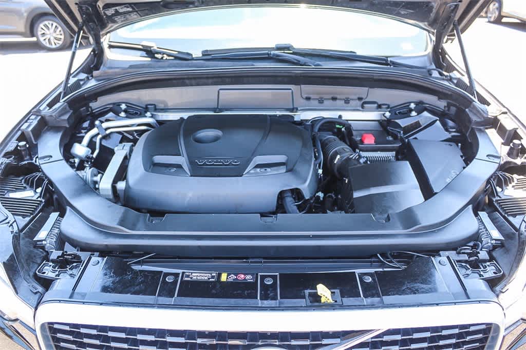 Thumbnail: 2018 Volvo XC60 - 26