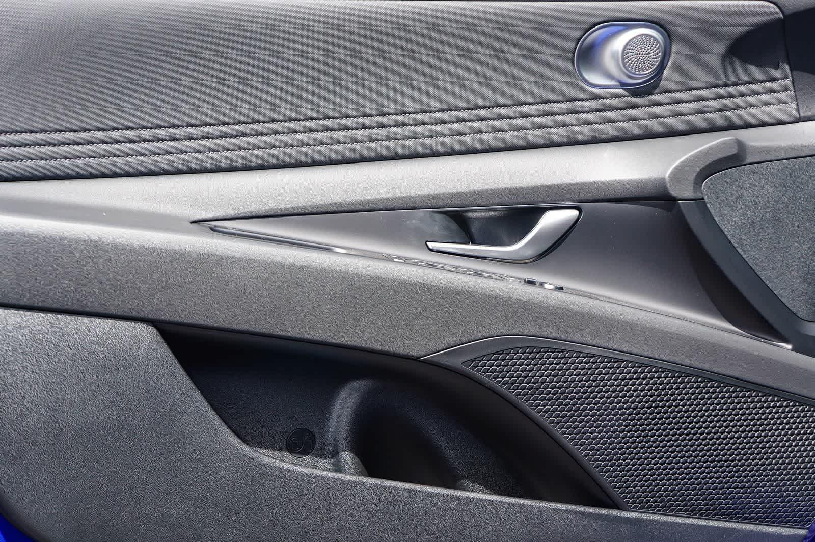 Thumbnail: 2025 Hyundai Elantra - 29