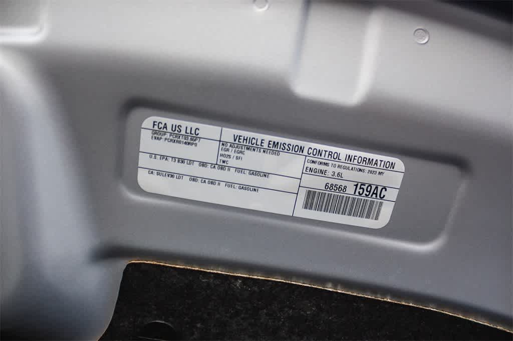 Thumbnail: 2023 Chrysler Pacifica - 27