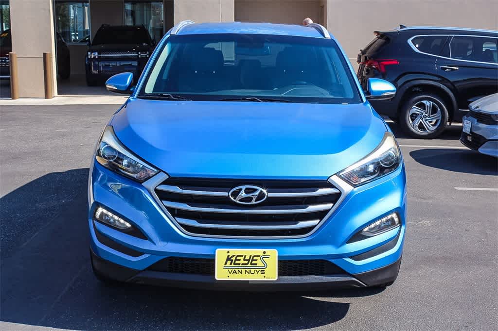 2017 Hyundai Tucson SE Plus photo 2