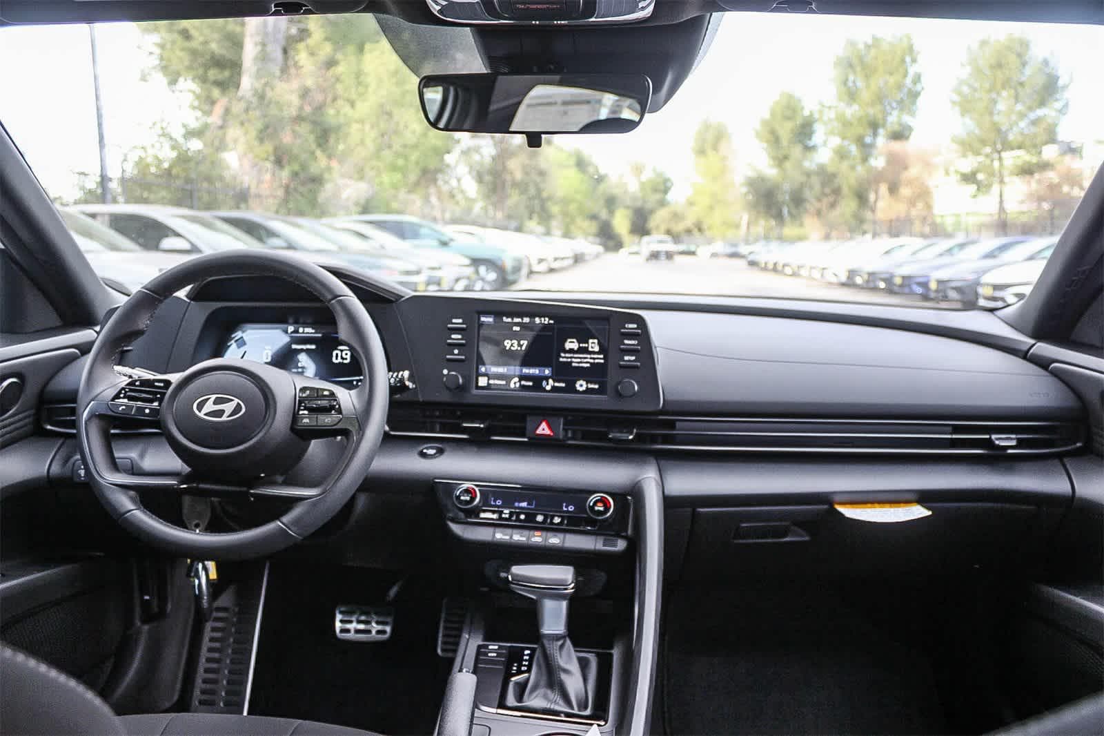 Thumbnail: 2026 Hyundai Elantra - 17