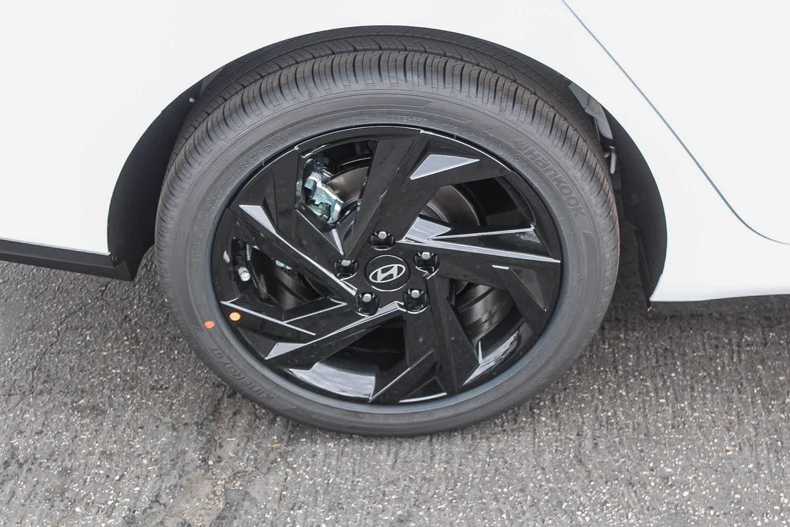 Thumbnail: 2026 Hyundai Elantra - 6