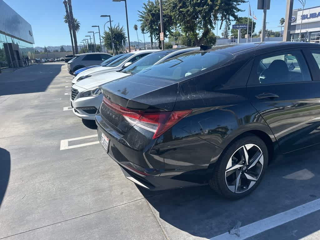 Thumbnail: 2023 Hyundai Elantra - 6