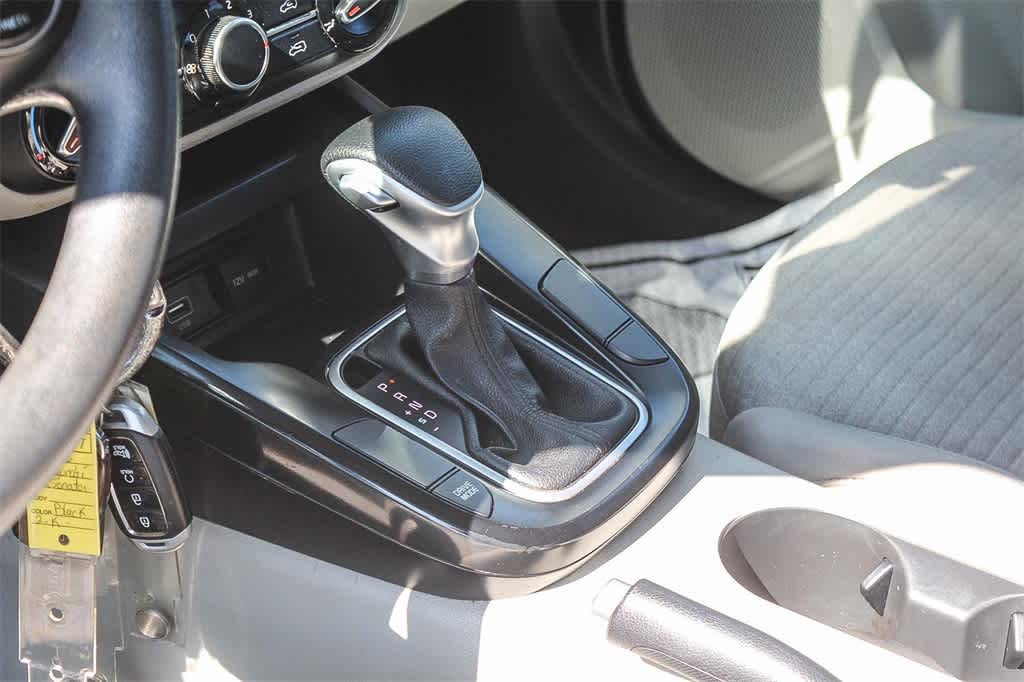 Thumbnail: 2020 Kia Soul - 19