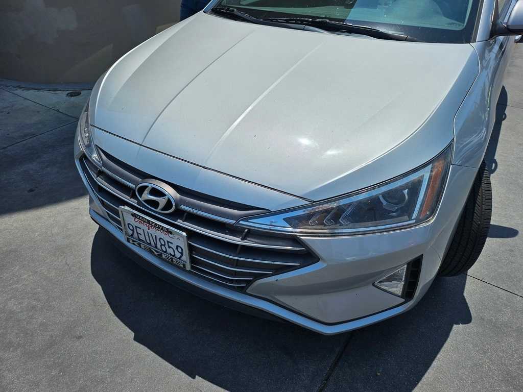 Thumbnail: 2020 Hyundai Elantra - 16