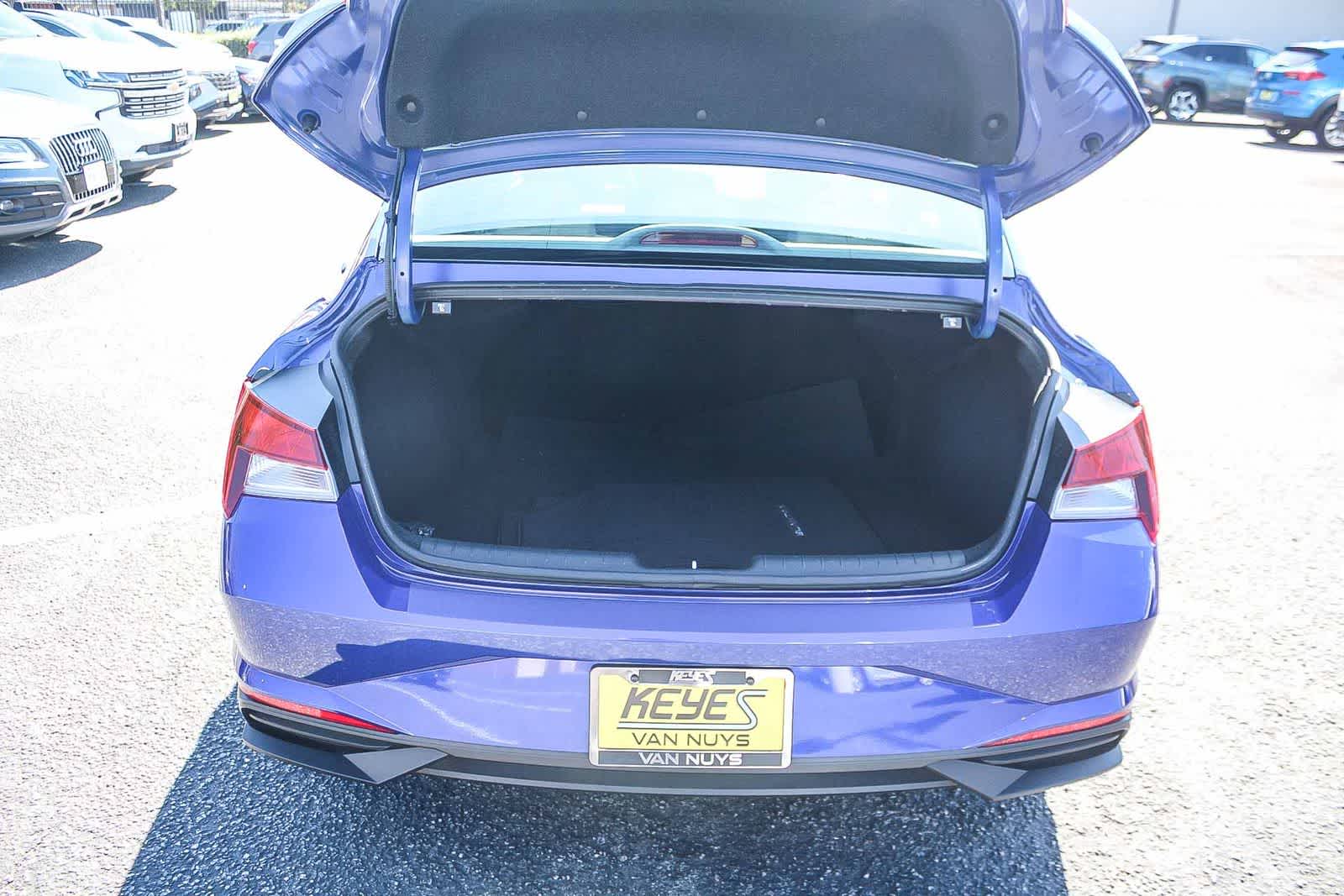 Thumbnail: 2023 Hyundai Elantra - 36