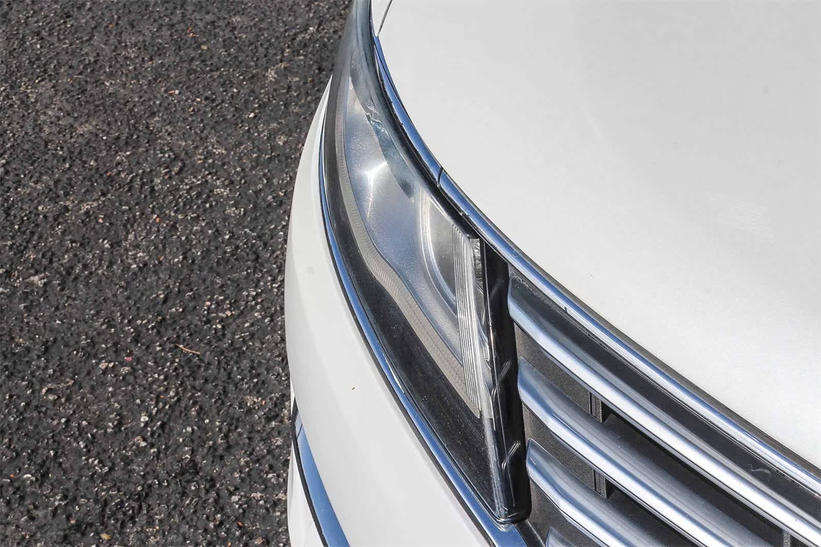 Thumbnail: 2015 Lincoln MKC - 16