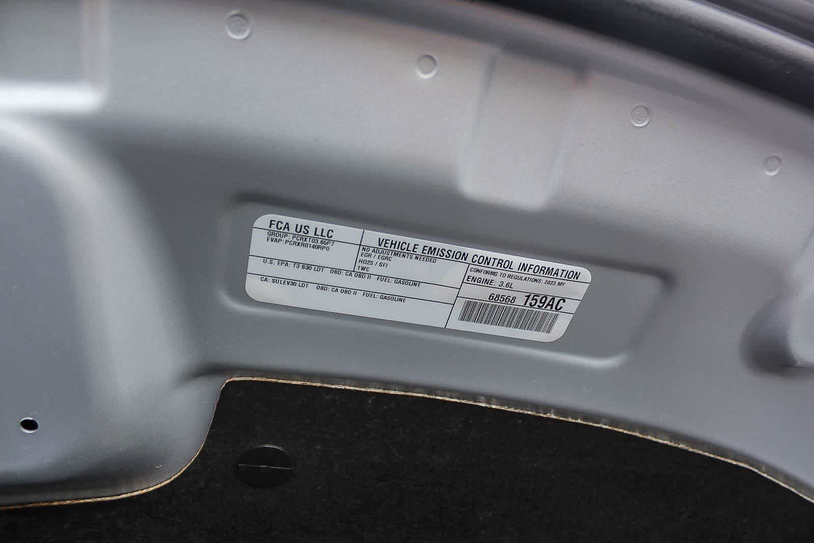 Thumbnail: 2023 Chrysler Pacifica - 40