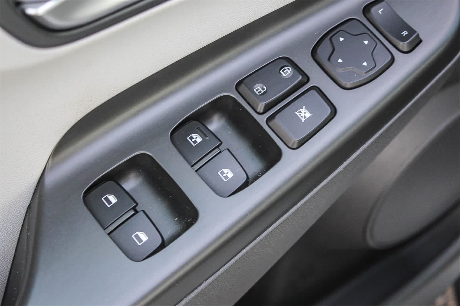 Thumbnail: 2023 Hyundai Kona - 27