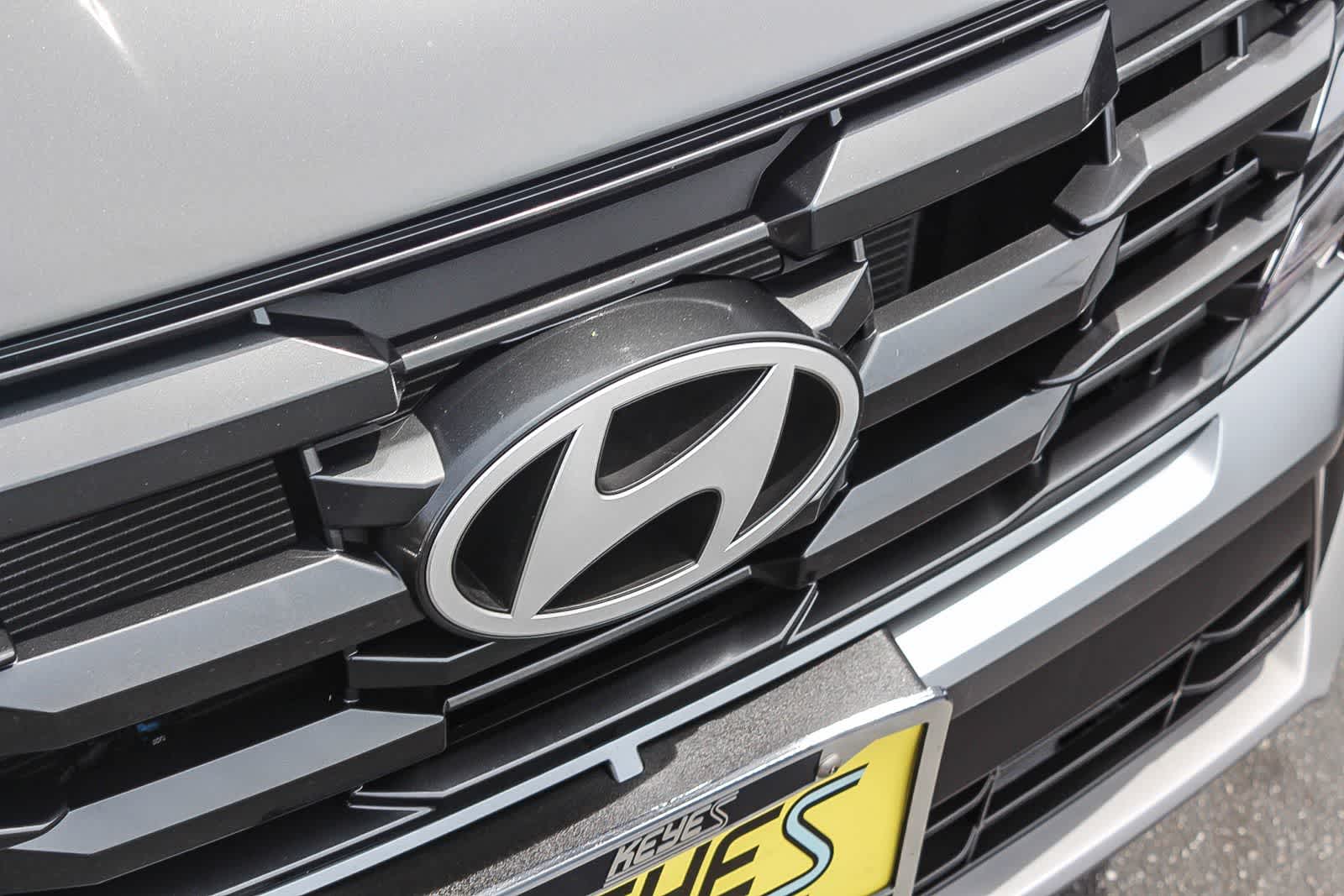 Thumbnail: 2025 Hyundai Tucson - 16