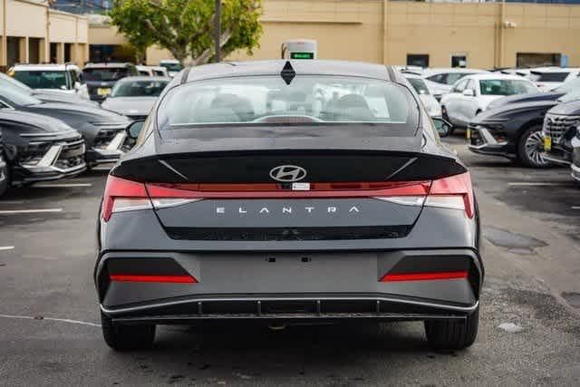 Thumbnail: 2025 Hyundai Elantra - 5