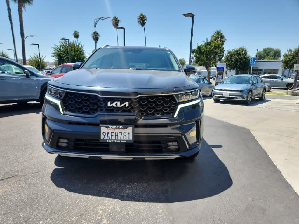 Thumbnail: 2022 Kia Sorento - 2