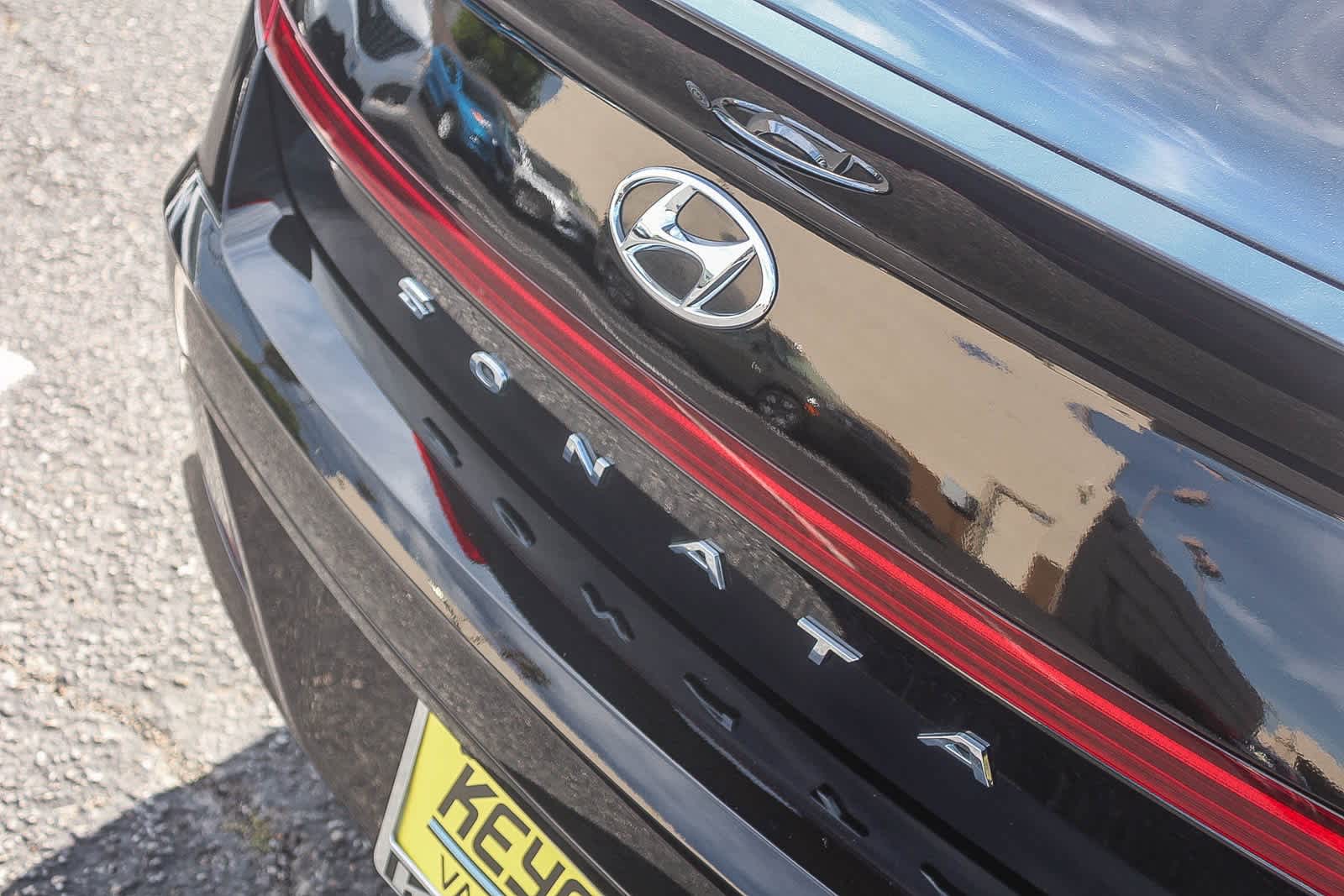 Thumbnail: 2023 Hyundai Sonata - 9