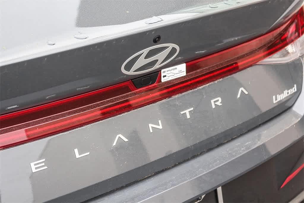Thumbnail: 2025 Hyundai Elantra - 12