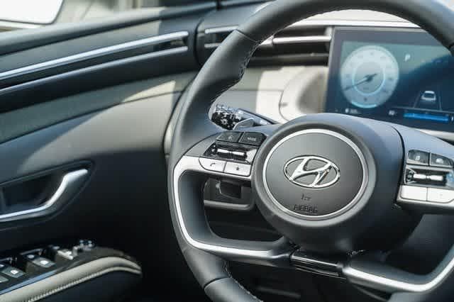 Thumbnail: 2024 Hyundai Santa Cruz - 17