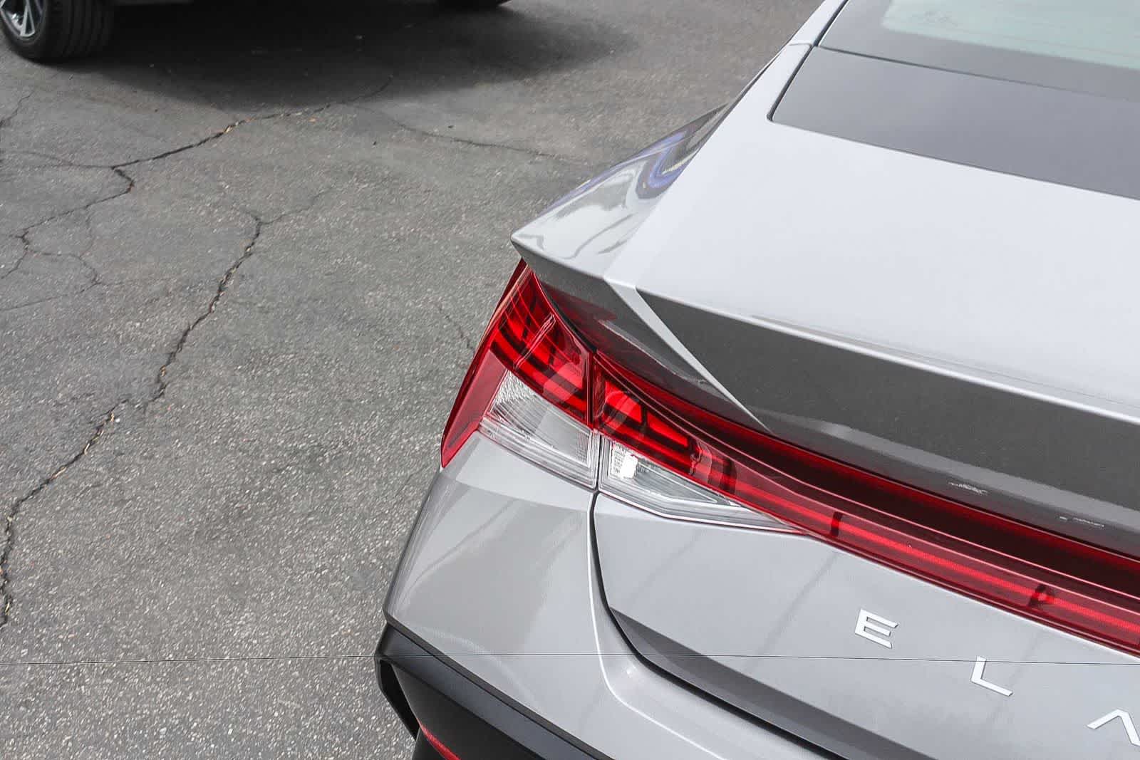 Thumbnail: 2025 Hyundai Elantra - 8