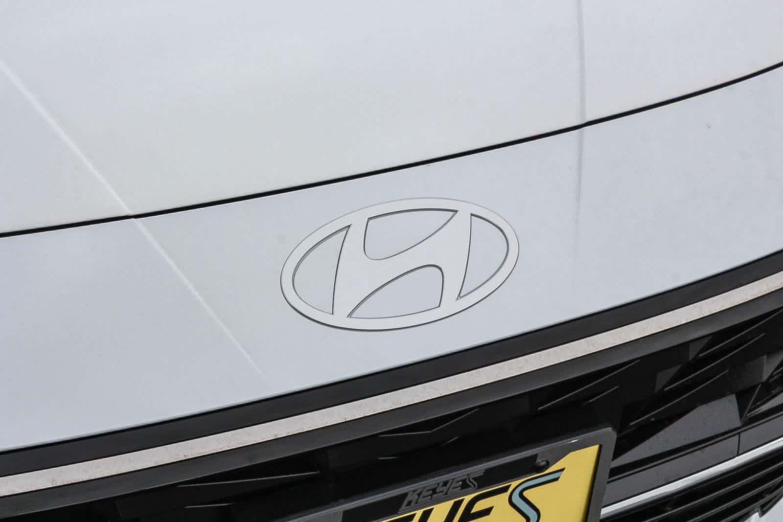 Thumbnail: 2026 Hyundai Elantra - 9