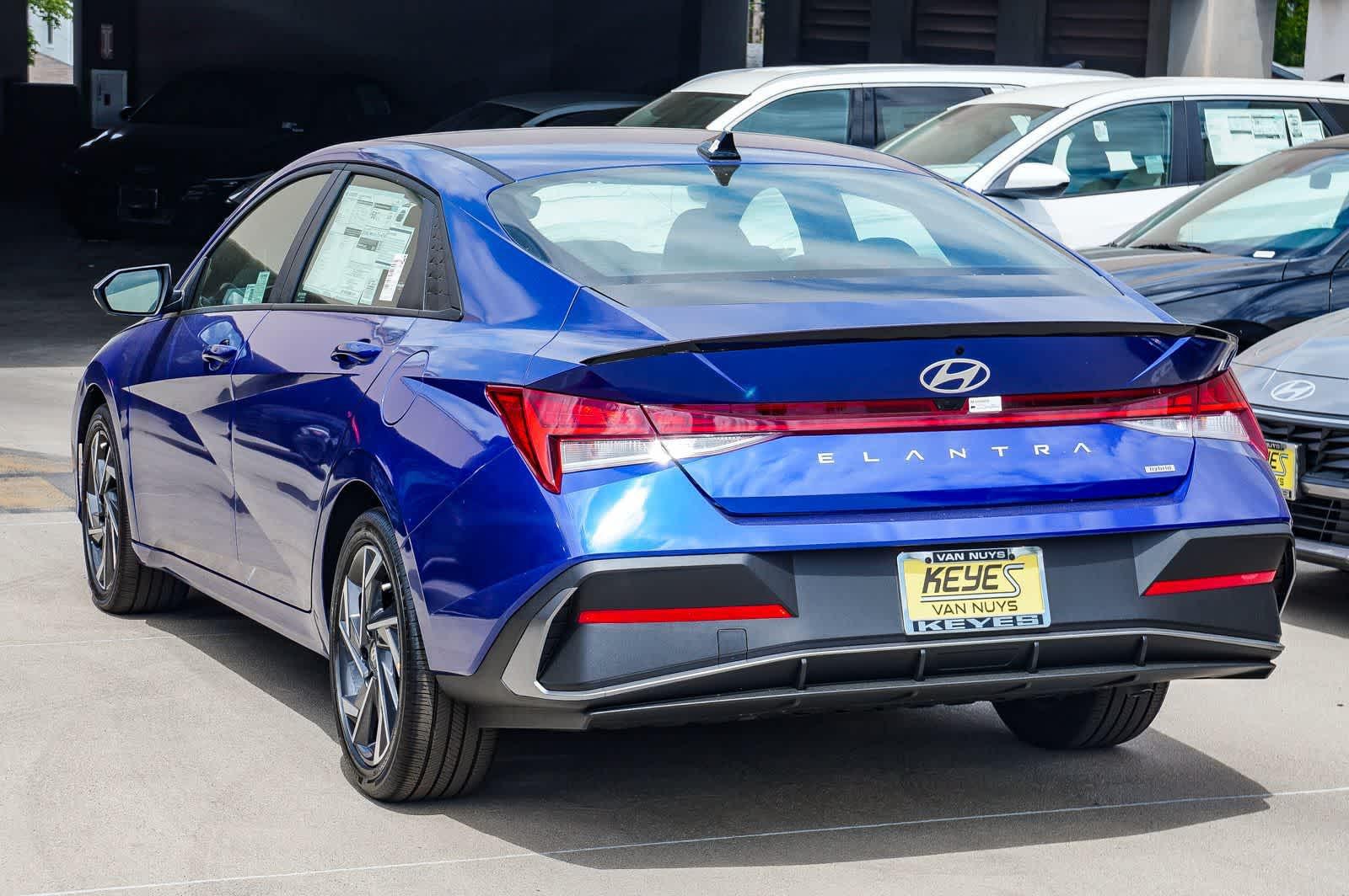 Thumbnail: 2025 Hyundai Elantra - 2