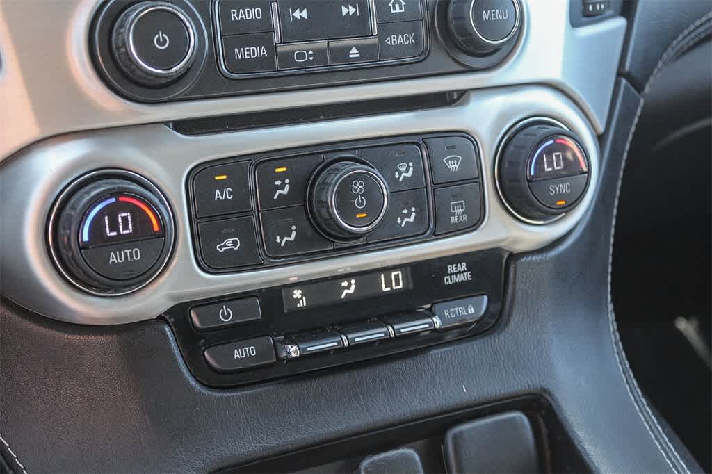 Thumbnail: 2015 GMC Yukon XL - 35