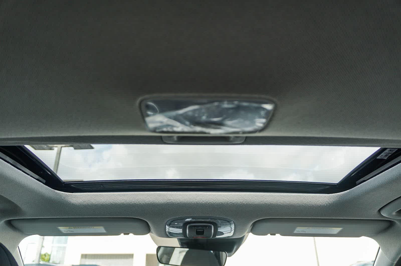 Thumbnail: 2025 Hyundai Elantra - 17