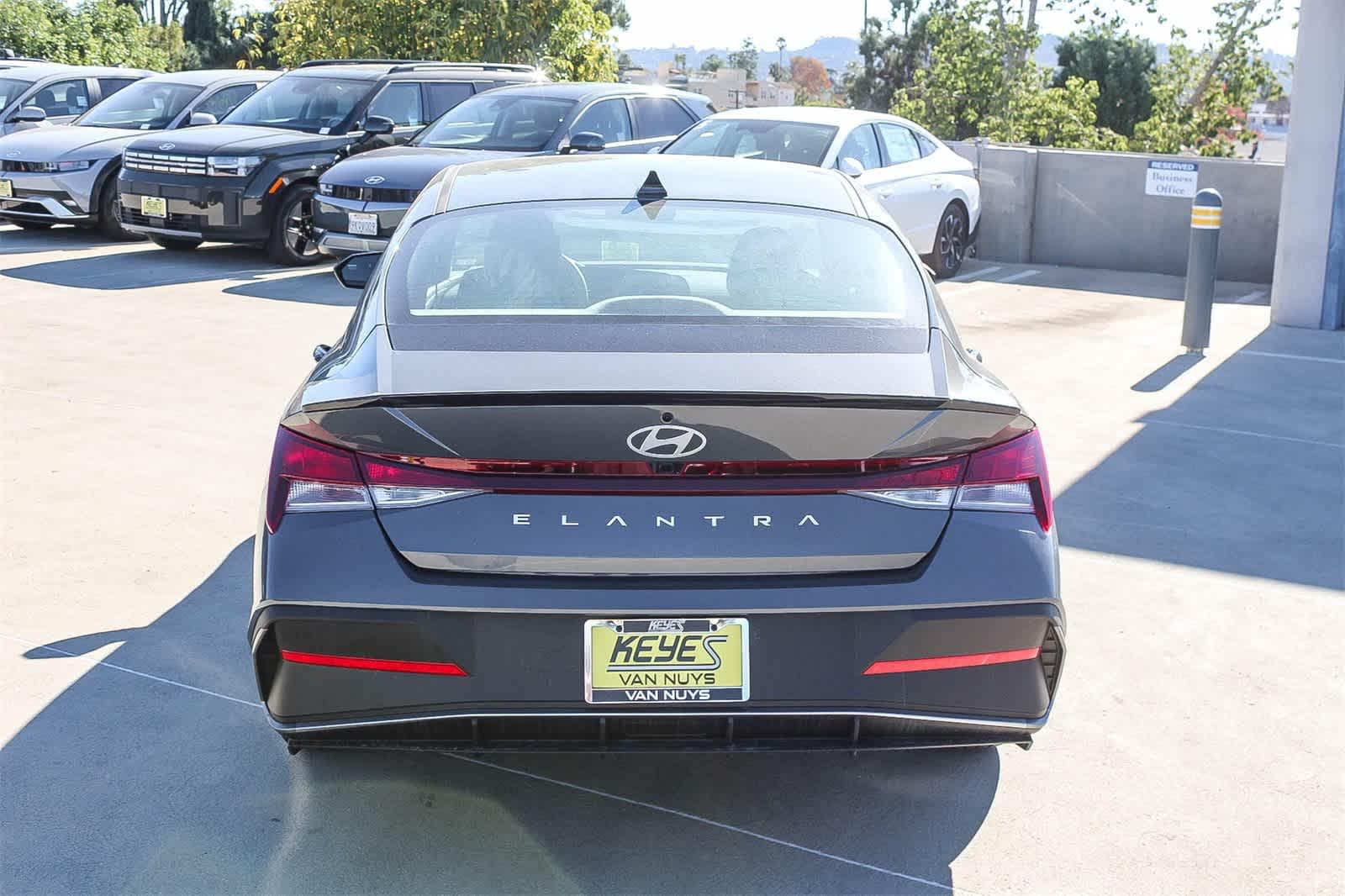Thumbnail: 2026 Hyundai Elantra - 6