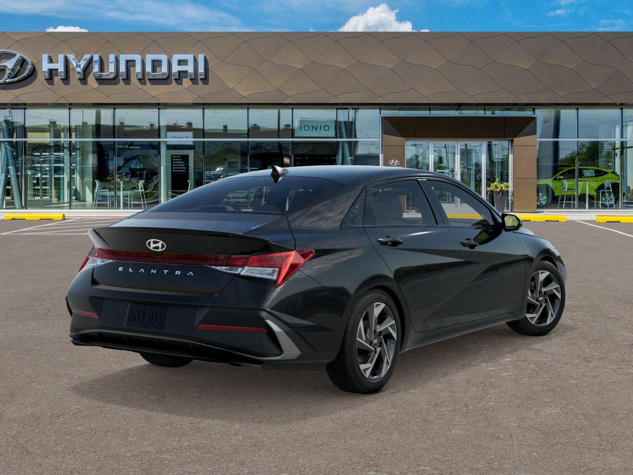 Thumbnail: 2025 Hyundai Elantra - 4