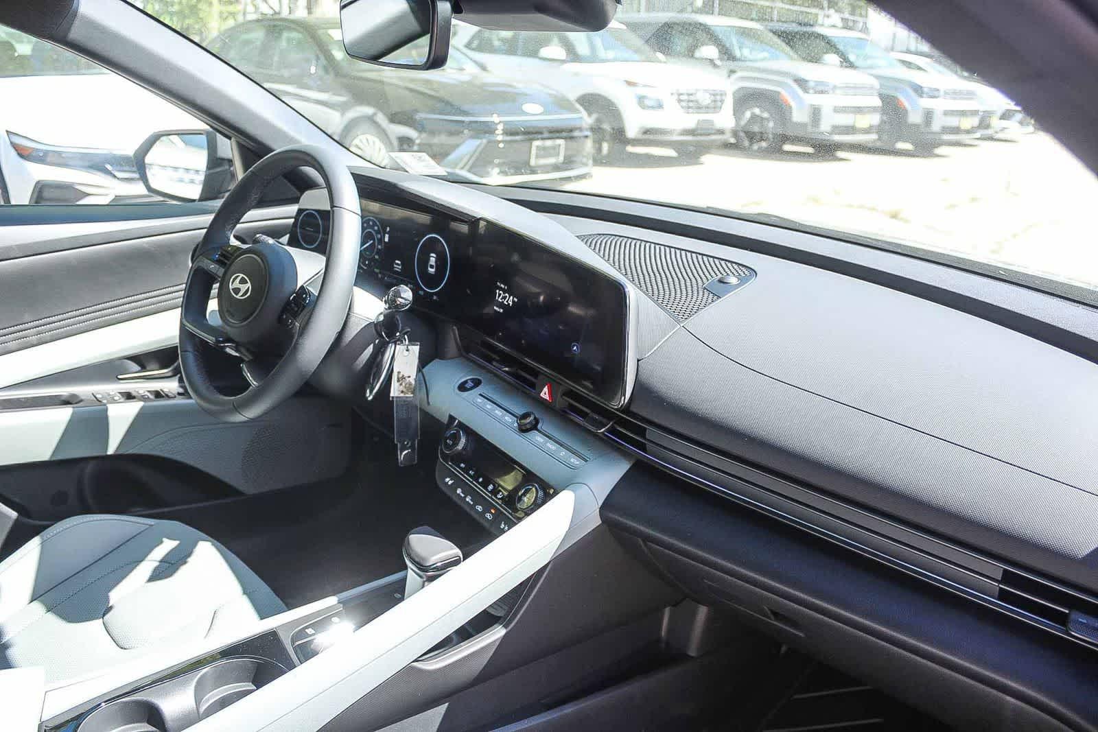 Thumbnail: 2026 Hyundai Elantra - 21