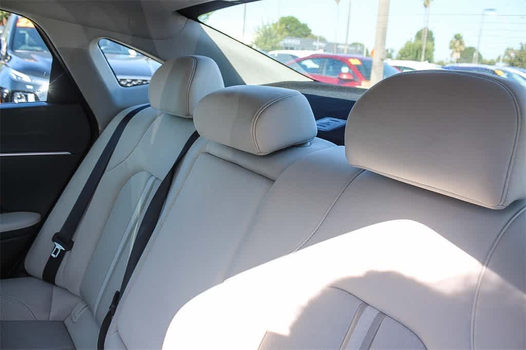 Thumbnail: 2024 Hyundai Sonata - 18