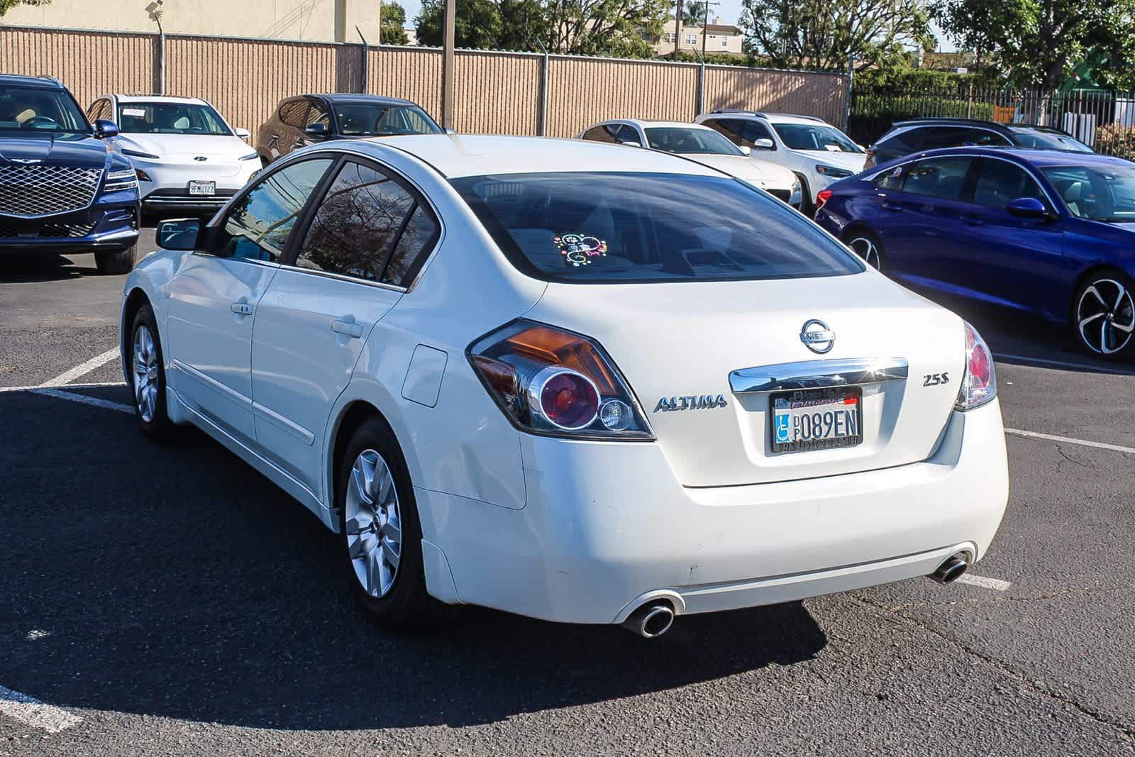 Thumbnail: 2012 Nissan Altima - 7