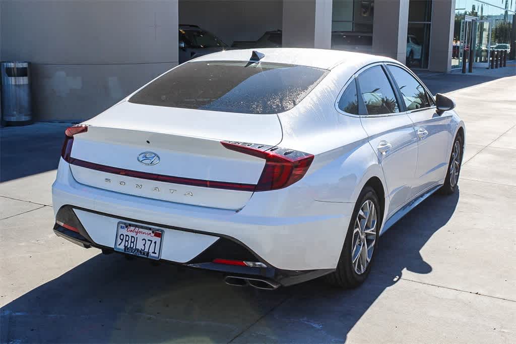 Thumbnail: 2022 Hyundai Sonata - 4