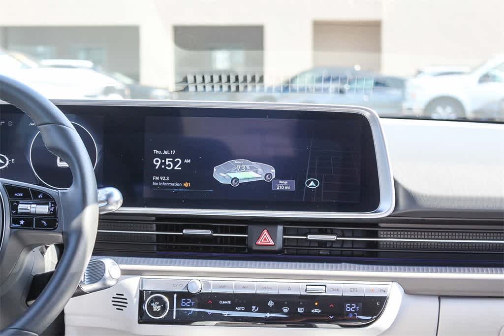 Thumbnail: 2023 Hyundai Ioniq 6 - 14