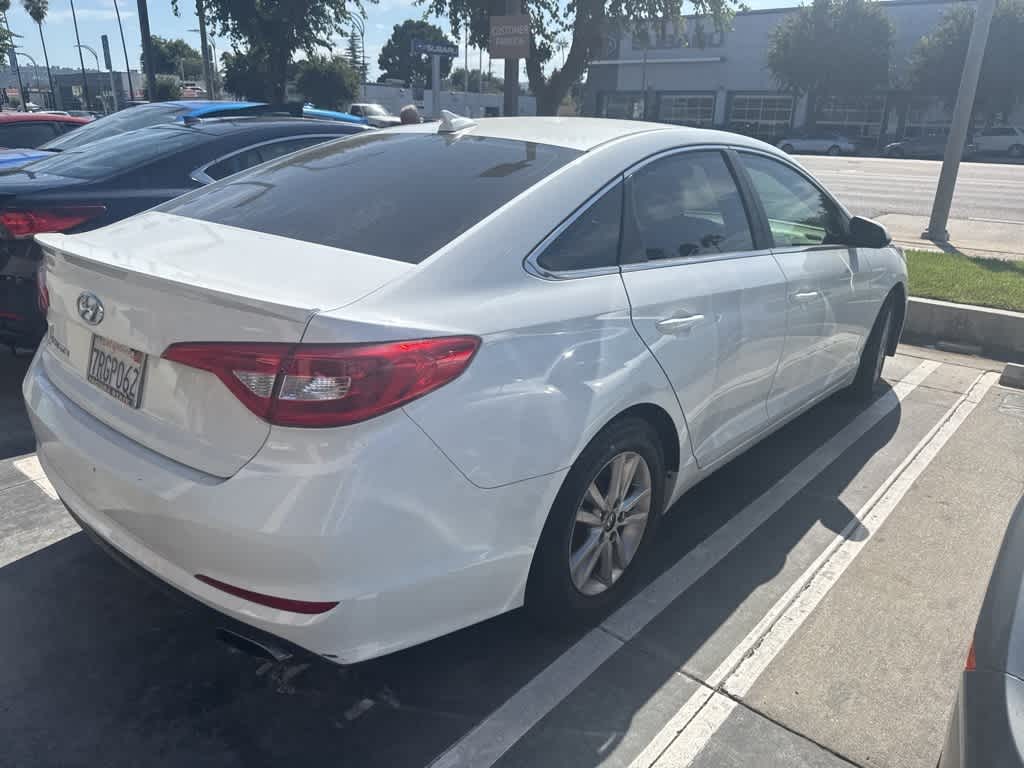 Thumbnail: 2016 Hyundai Sonata - 15