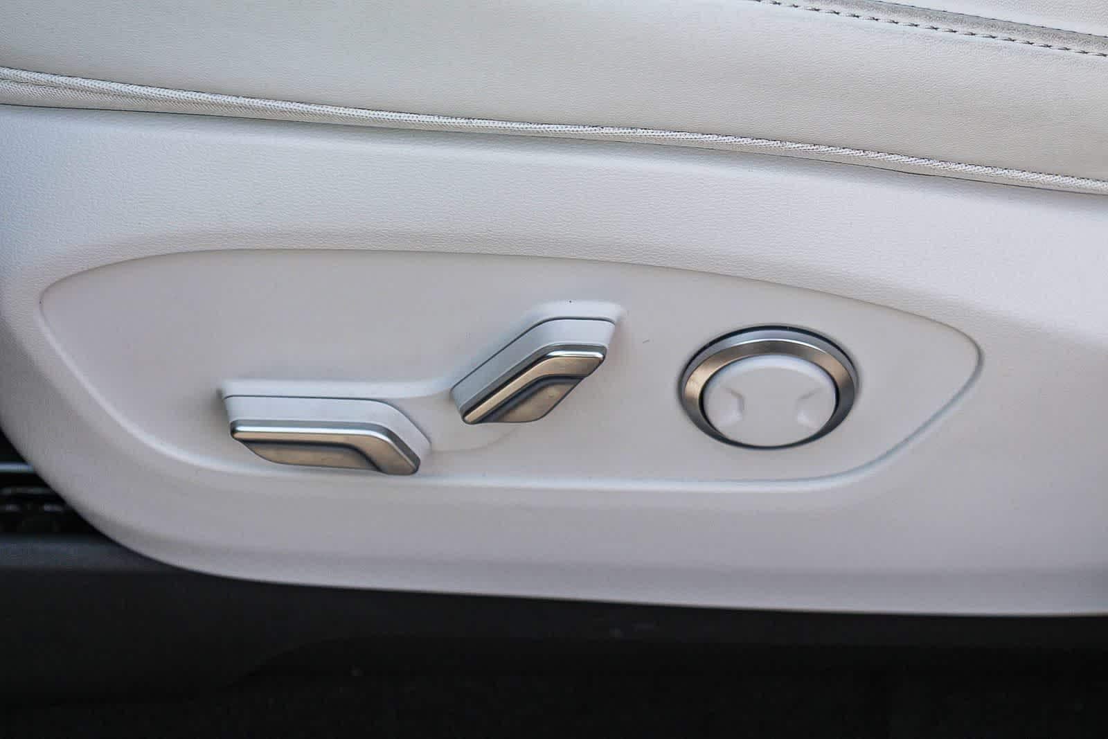 Thumbnail: 2026 Hyundai Ioniq - 28