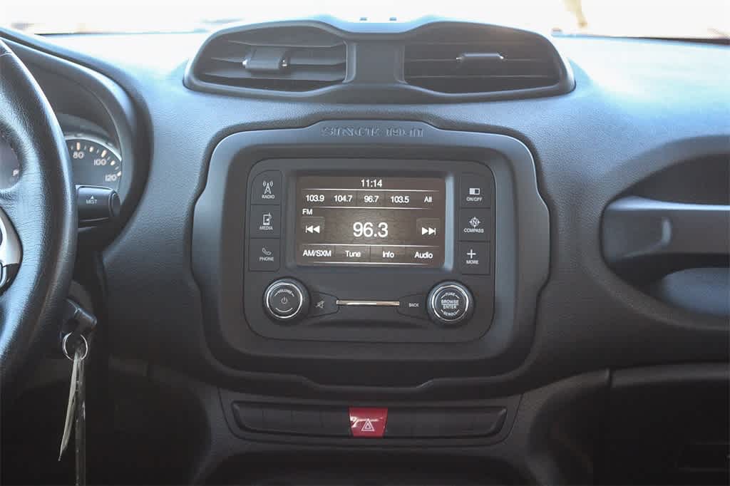 Thumbnail: 2015 Jeep Renegade - 14