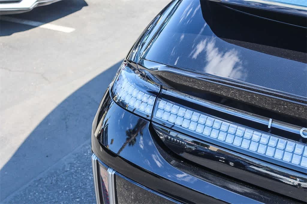 Thumbnail: 2023 Hyundai Ioniq 6 - 7