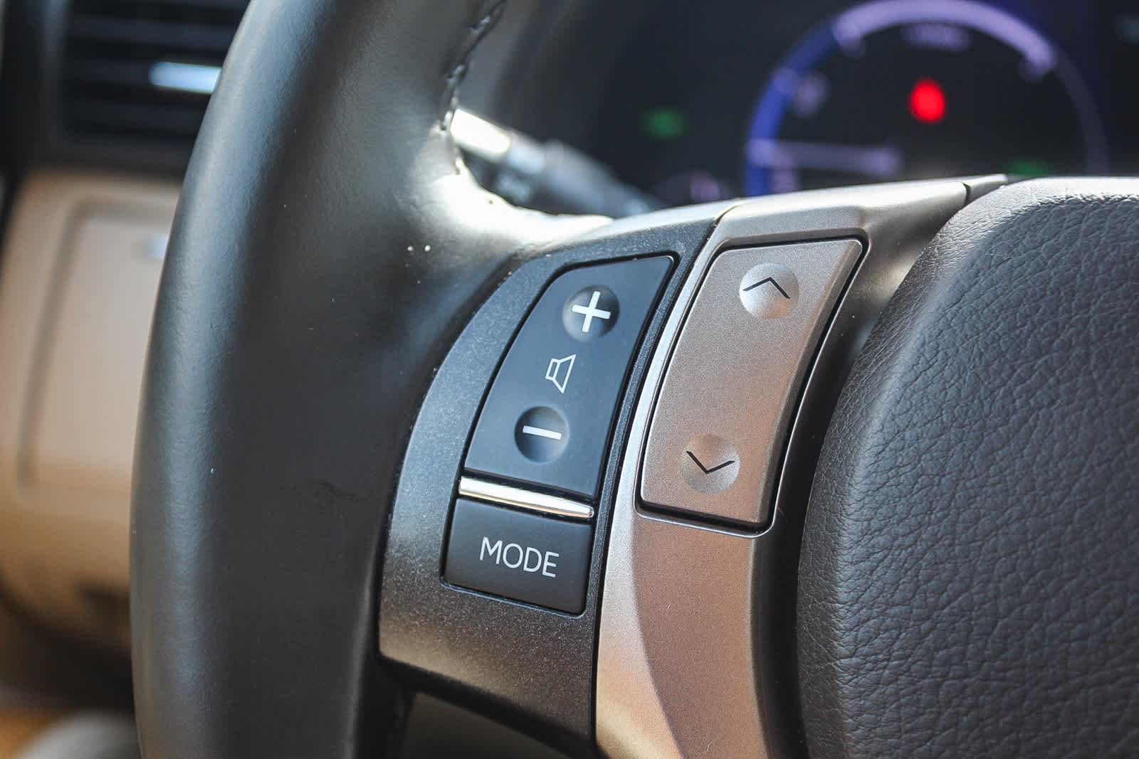 Thumbnail: 2015 Lexus RX - 32