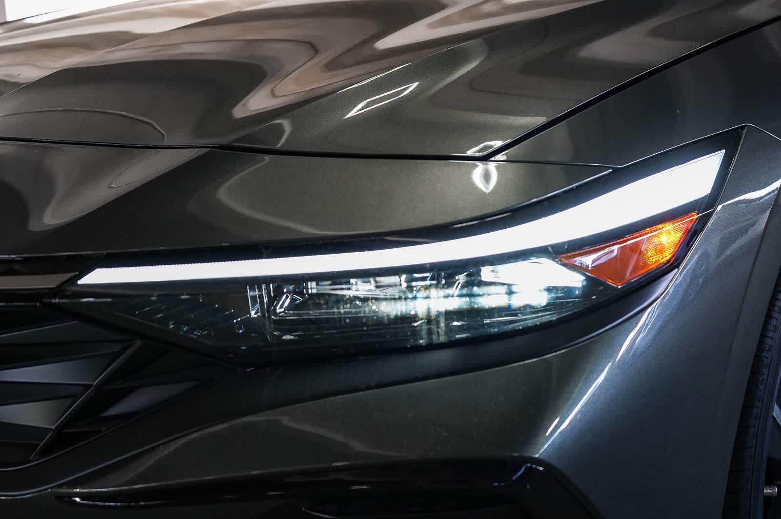 Thumbnail: 2026 Hyundai Elantra - 12