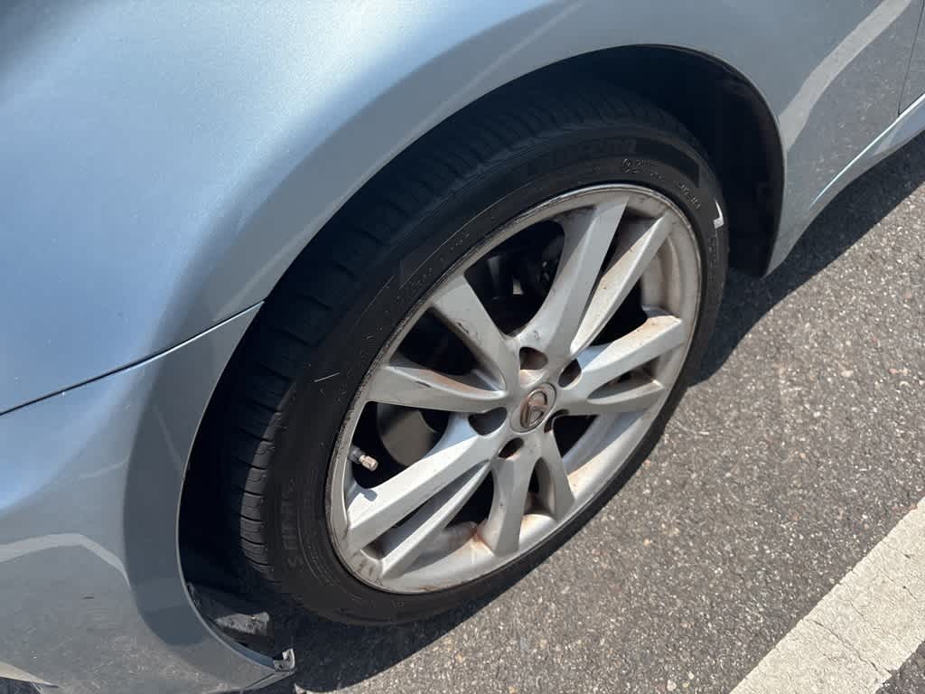 Thumbnail: 2006 Lexus IS - 14