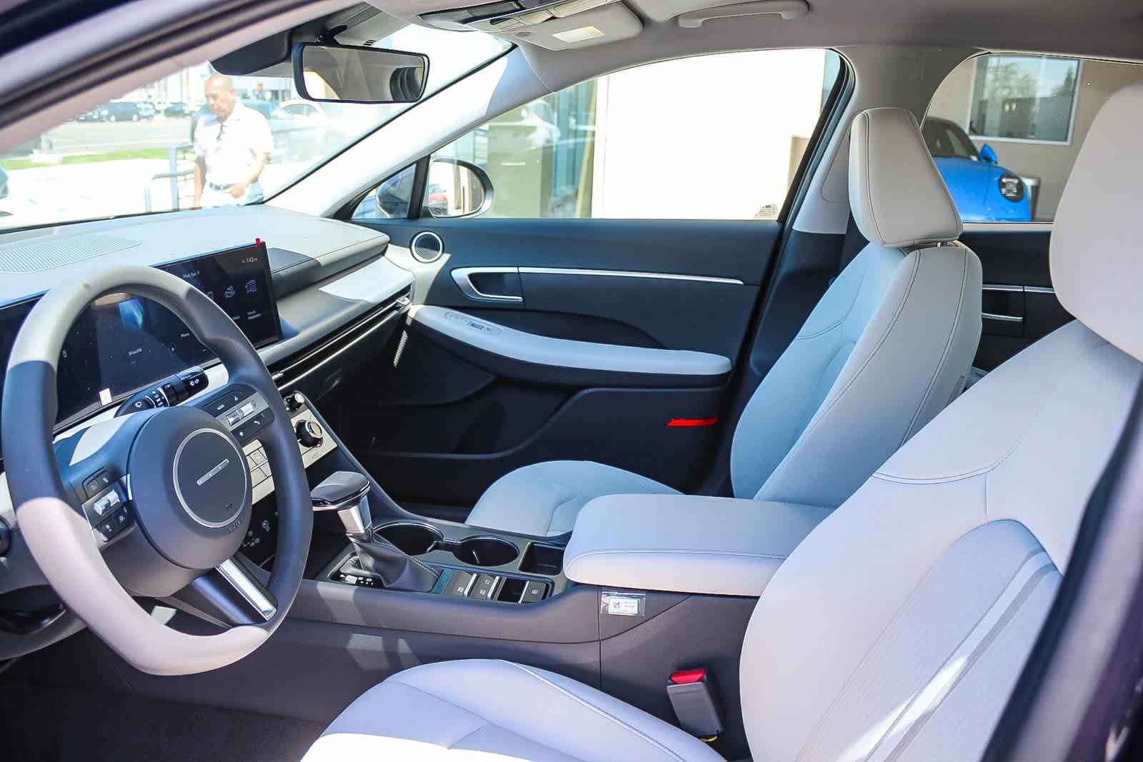 Thumbnail: 2025 Hyundai Sonata - 19