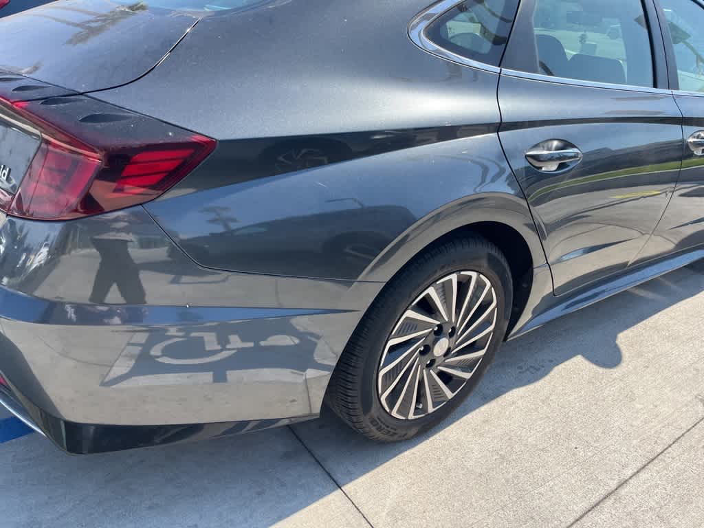 Thumbnail: 2022 Hyundai Sonata - 17
