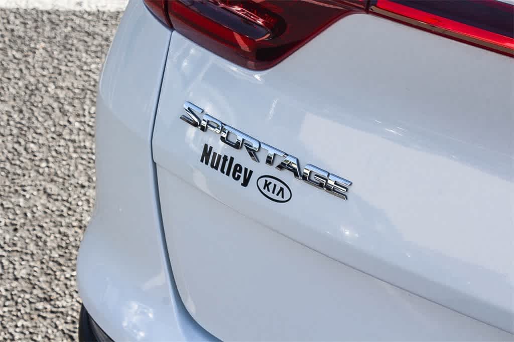 Thumbnail: 2020 Kia Sportage - 9