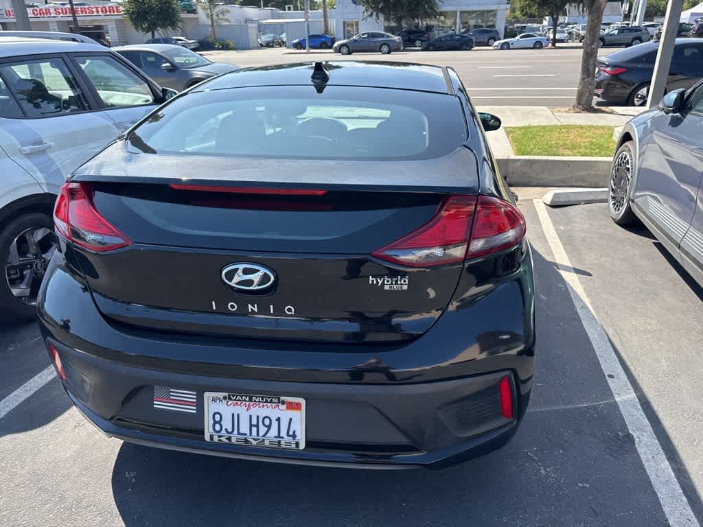 Thumbnail: 2019 Hyundai Ioniq - 22