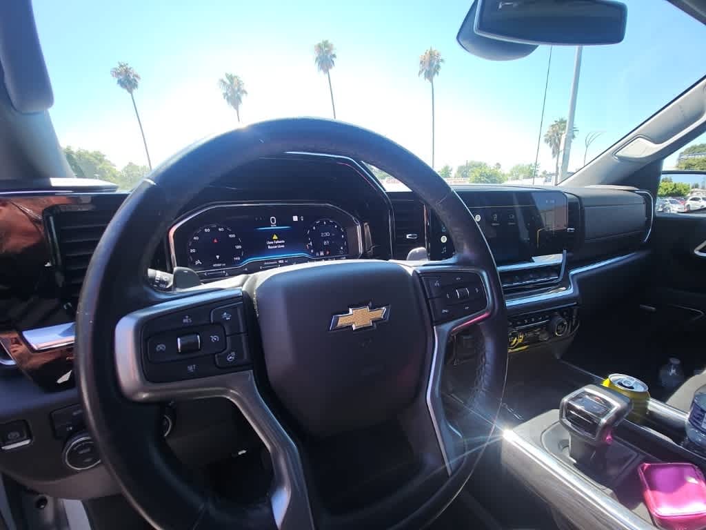 Thumbnail: 2022 Chevrolet Silverado 1500 - 20