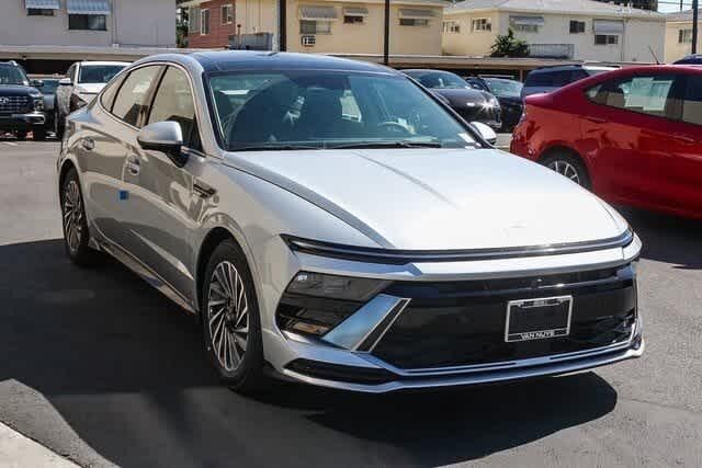 2025 Hyundai Sonata Limited 3