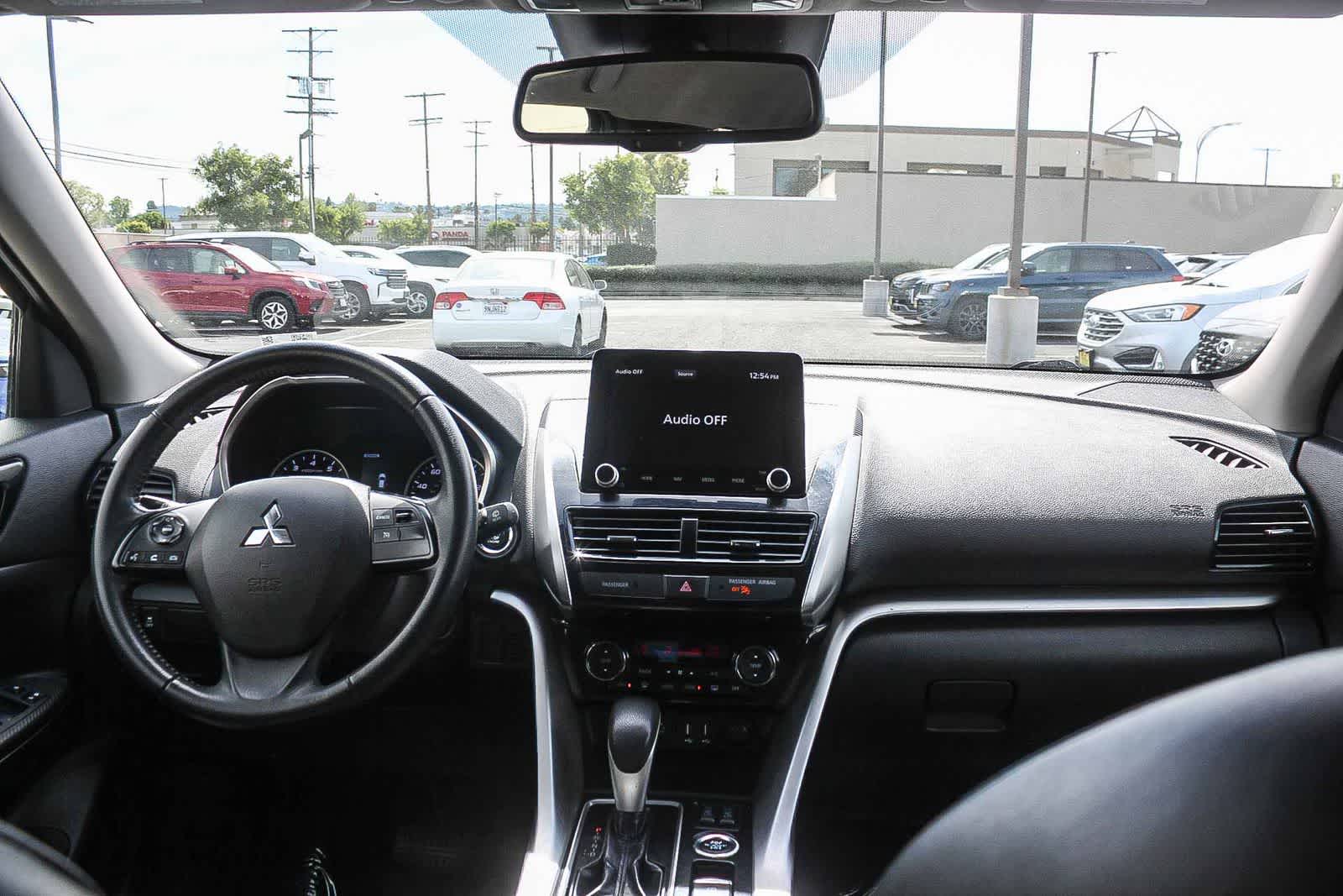 Thumbnail: 2023 Mitsubishi Eclipse Cross - 16