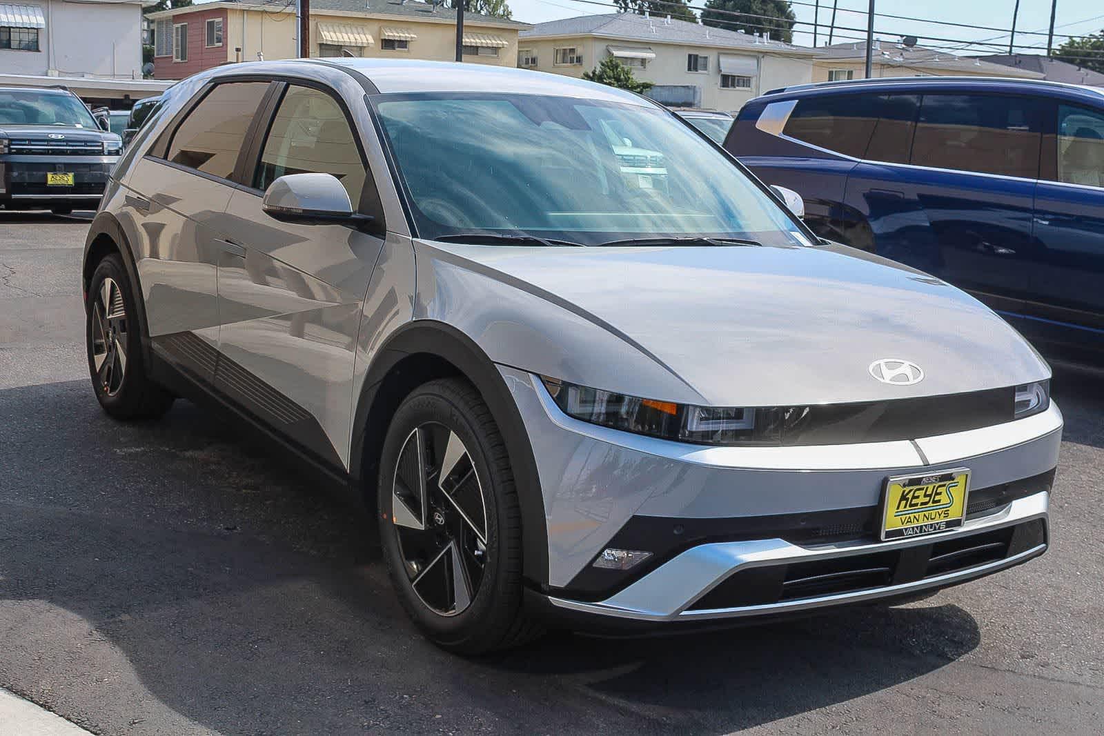 Thumbnail: 2026 Hyundai Ioniq 5 - 3