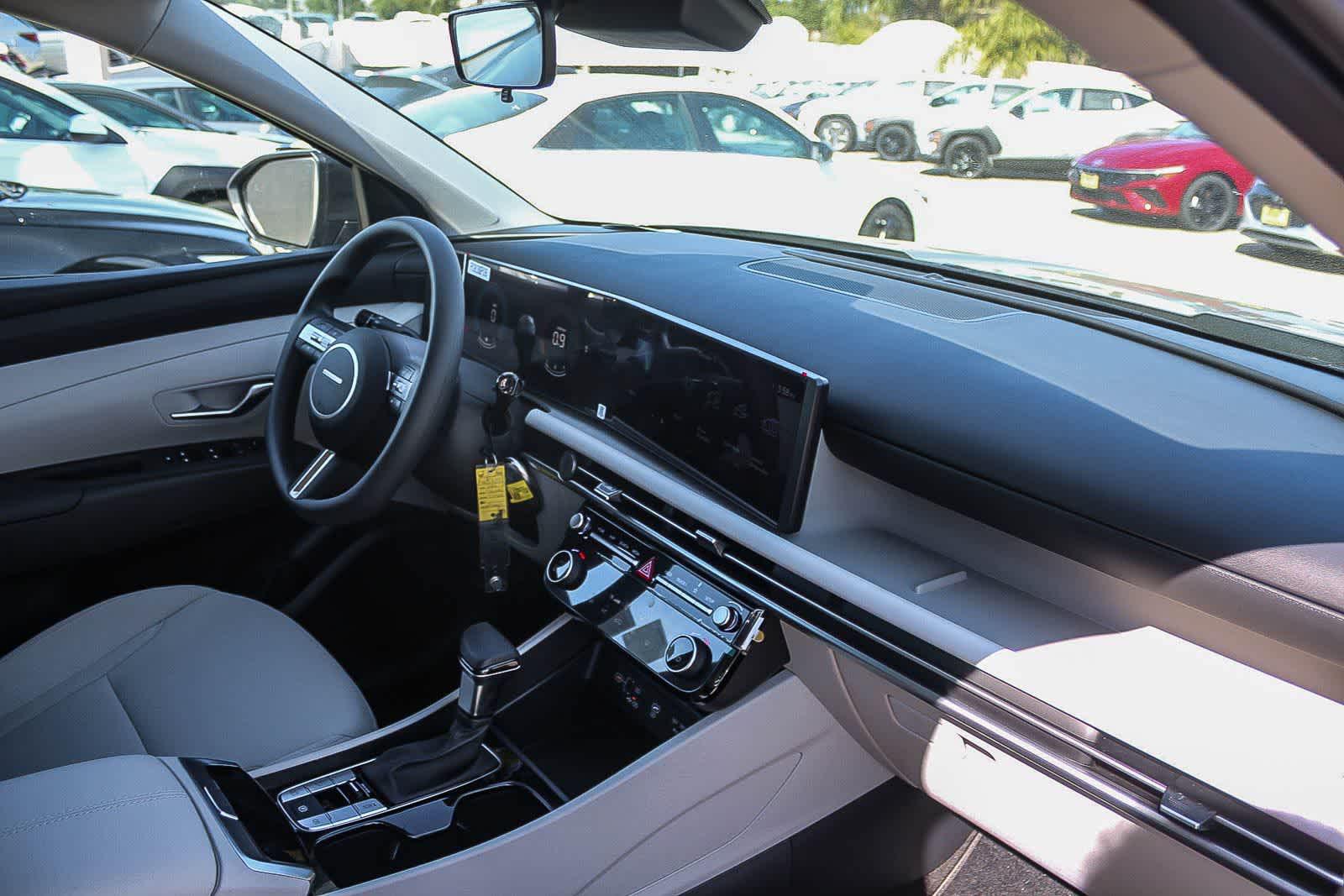 Thumbnail: 2026 Hyundai Tucson - 22