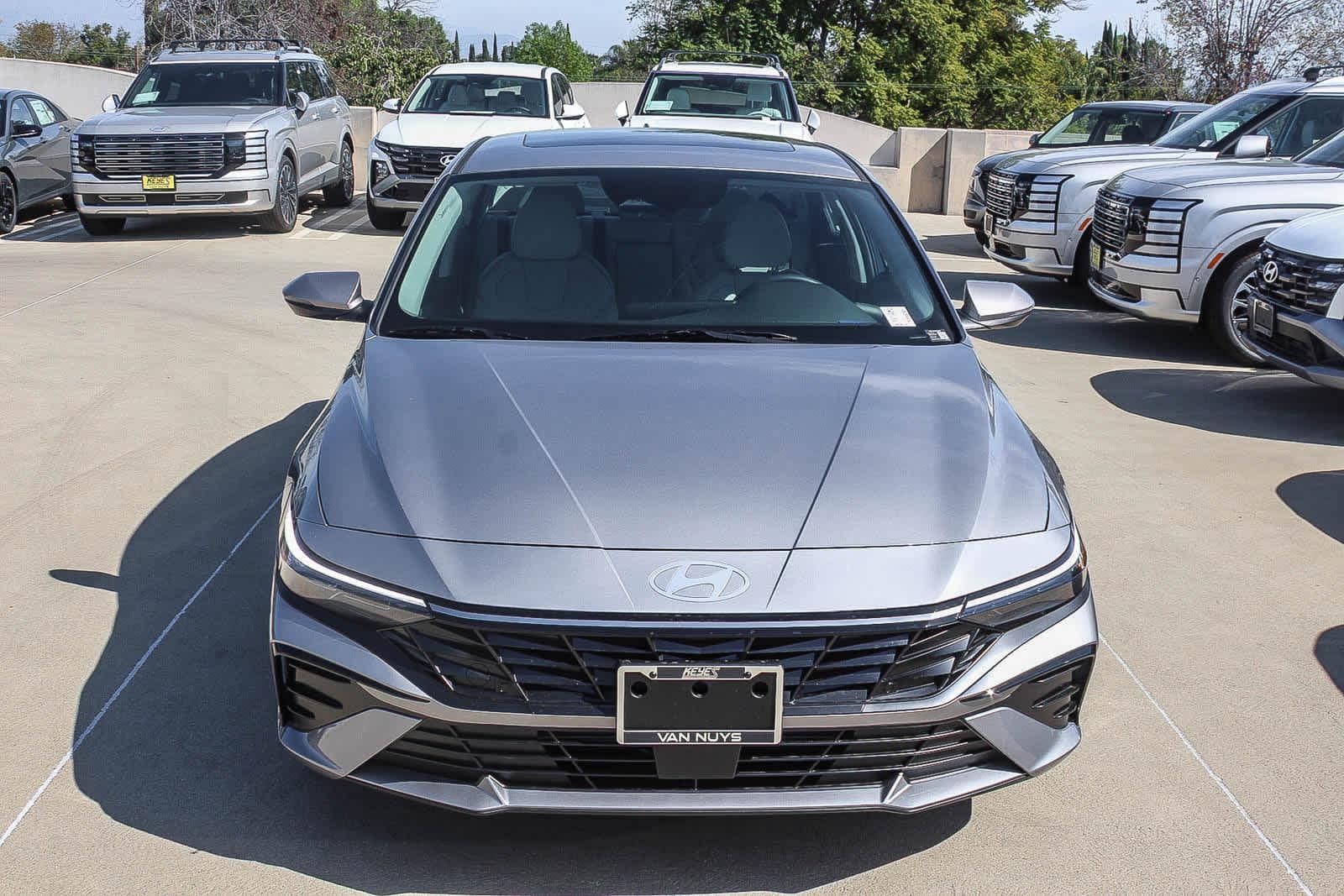 2026 Hyundai Elantra Limited - Photo 2
