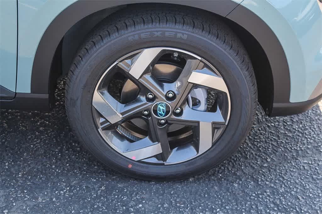 Thumbnail: 2025 Hyundai Venue - 9