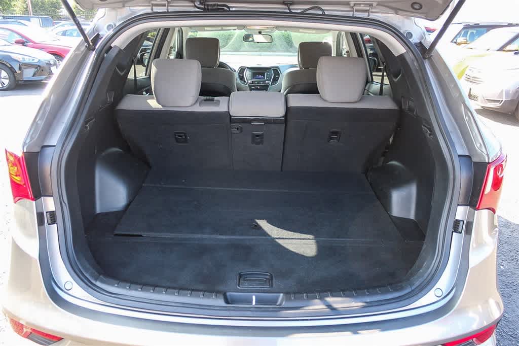 Thumbnail: 2017 Hyundai Santa Fe - 25